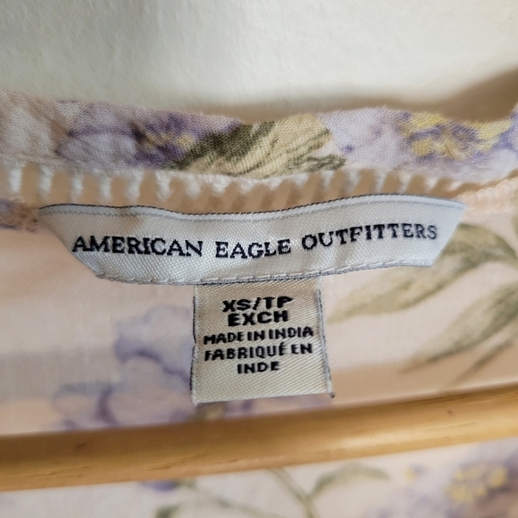 AMERICAN Eagle Cropped Semi Sheer Lightweight Button Down Tie Front XS Extra Sma - Picture 2 of 8